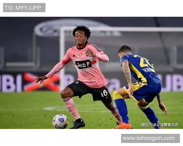 黑山队与比利时队激战正酣谁能在这场较量中笑到最后